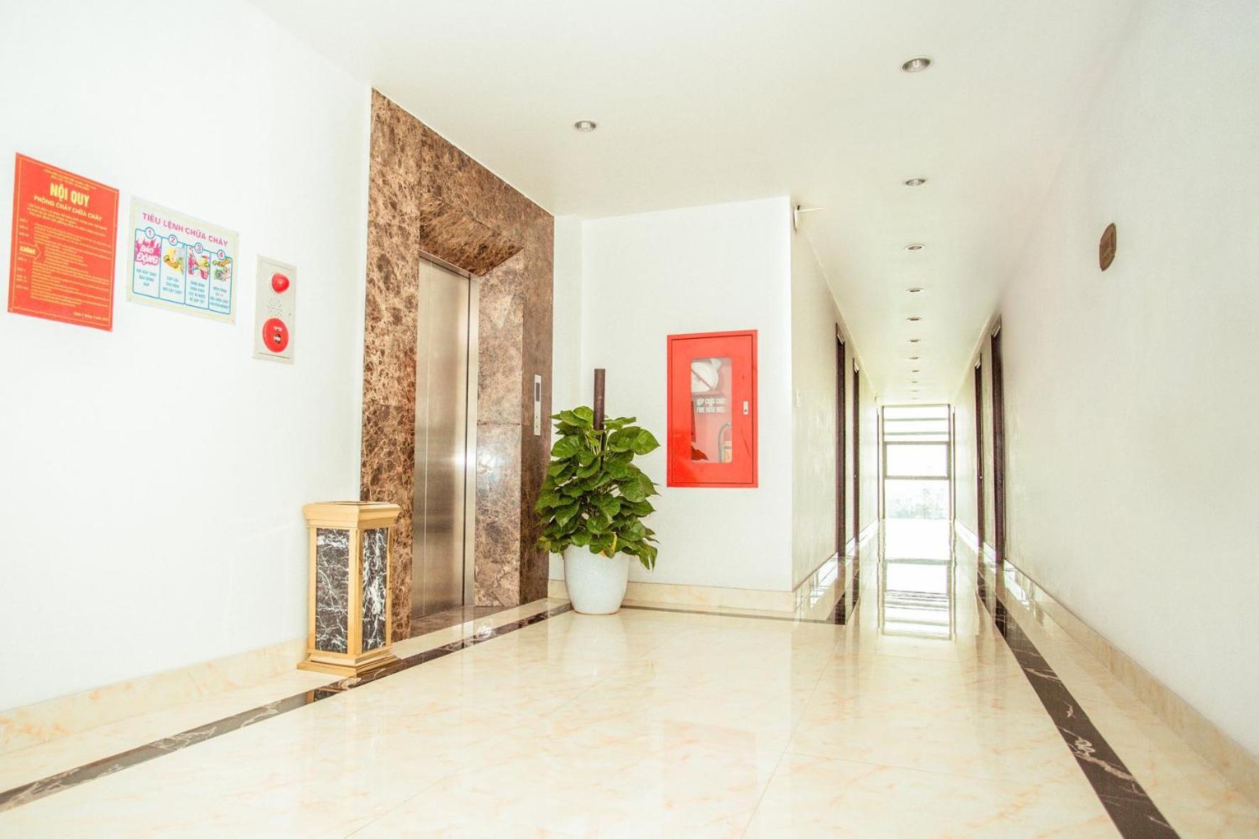 Royal Anan Hotel Нин Бин Екстериор снимка