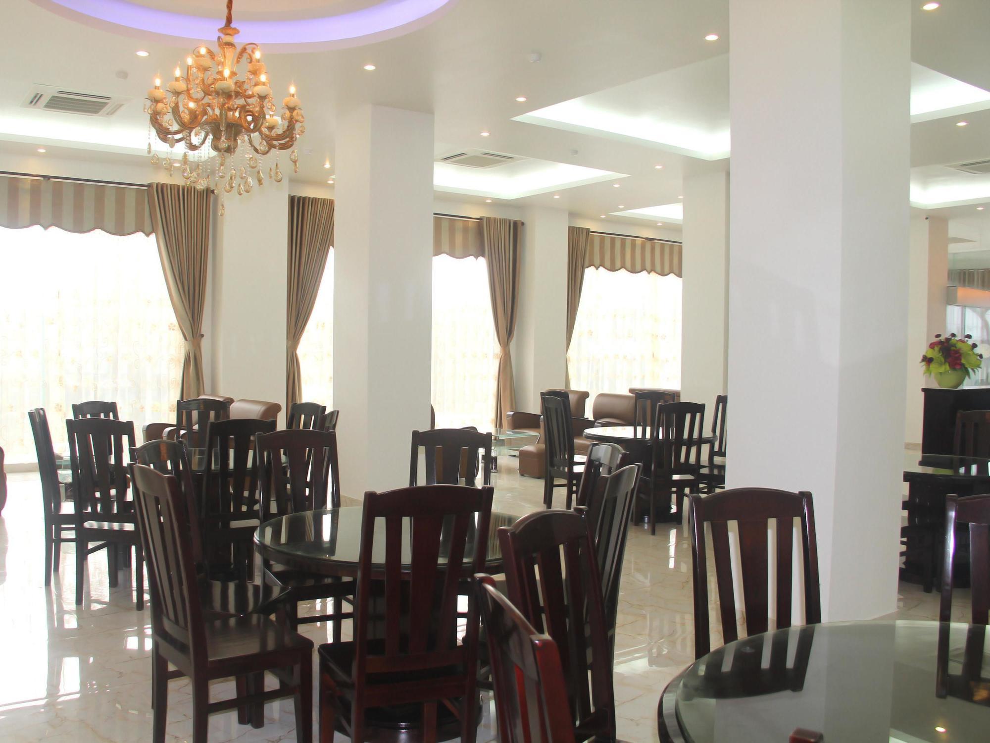 Royal Anan Hotel Нин Бин Екстериор снимка